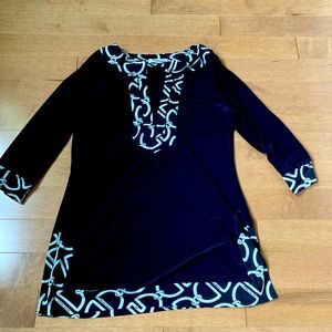 White  house black market shirt